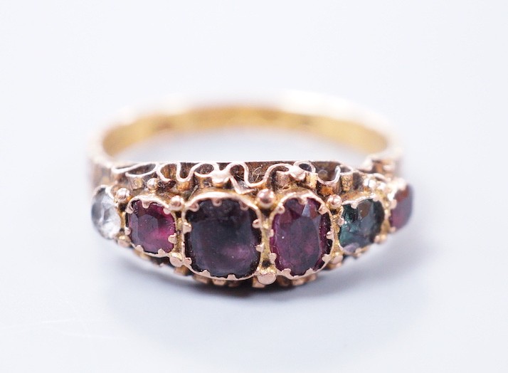 A late Victorian 15ct gold and graduated gem set 'Regard' ring, size K, gross 2 grams, hallmarked for Birmingham, 1899.